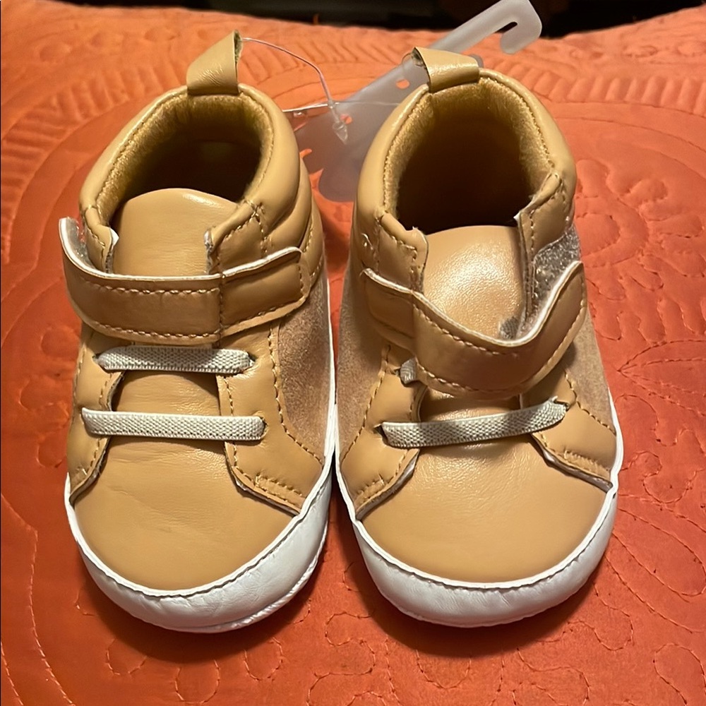 NWT Little Me Tan and White Baby Walker Shoes with Velcro Strap Baby Size 3